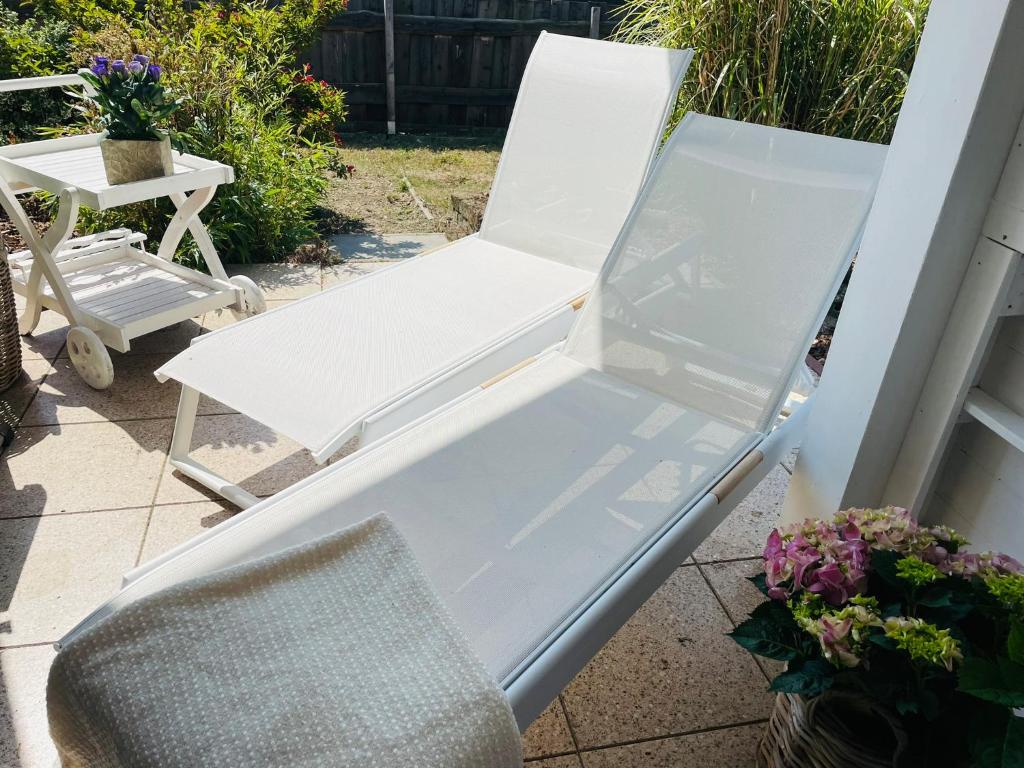 Außenansicht der Ferienwohnung Krabbe mit Terrasse